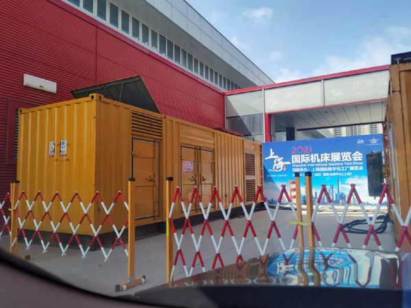 碧江发电车出租-发电机无电压或电压太低怎么办？